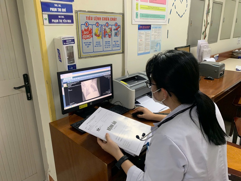 Đơn thuốc điện tử phải ghi thông tin số định danh cá nhân hoặc số căn cước công dân hoặc số căn cước hoặc số hộ chiếu của người bệnh - Ảnh: VGP/HM