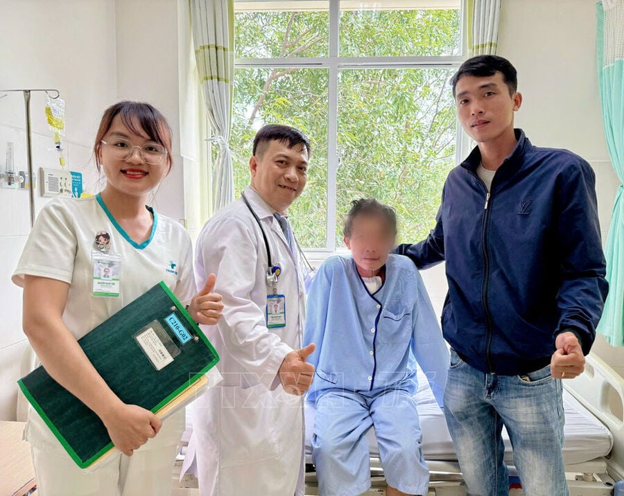 Sức khỏe bệnh nhân ổn định, được xuất viện sau 15 ngày điều trị. Ảnh: TTXVN phát
