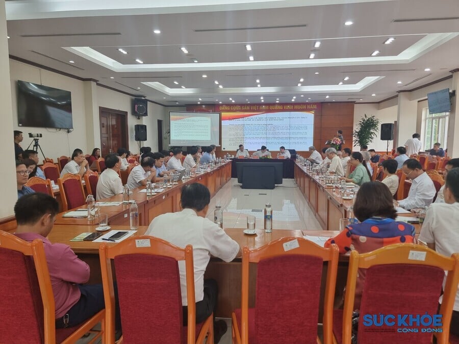 Quang cảnh buổi hội thảo