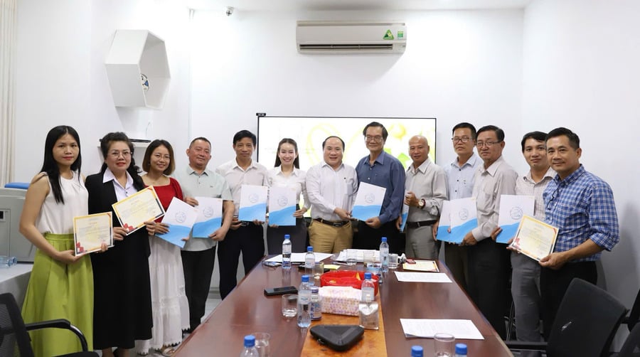 Tri ân các Uỷ viện Hội đồng Bảo trợ hoạt động từ thiện phía Nam đã ủng hộ tích cực Quỹ Từ Thiện Vì Cộng Đồng