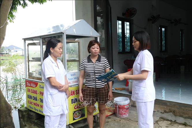 Bộ Y tế yêu cầu các đơn vị chức năng đảm bảo công tác dự trữ, cung ứng đầy đủ thuốc cho điều trị, phòng chống dịch bệnh trong mùa mưa lũ