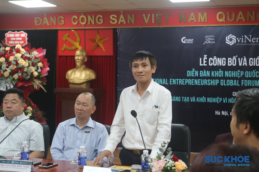 Tiến sĩ Đinh Việt Hòa – Chủ tịch Hiệp hội Khởi nghiệp Quốc gia chia sẻ tại sự kiện