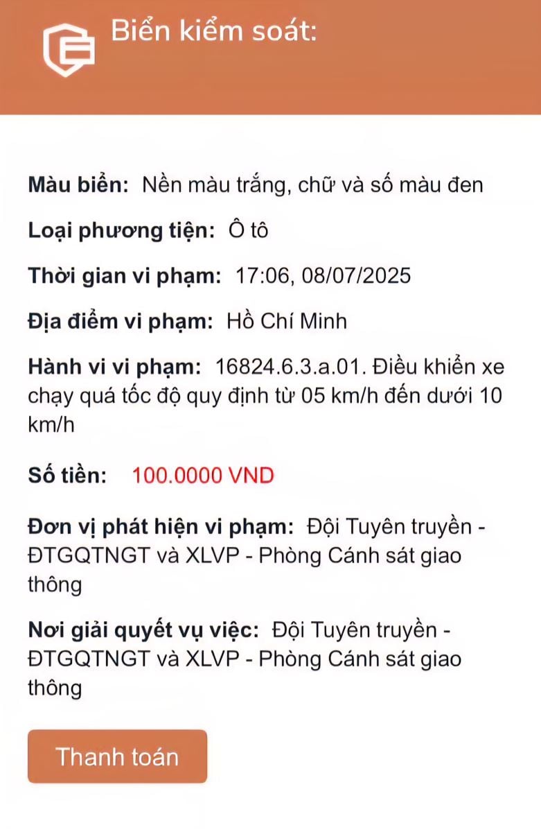 Khi truy cập đường dẫn, người dùng sẽ thấy giao diện gần giống Cổng Dịch vụ công thật, hiển thị chi tiết “vi phạm”, số tiền phạt và nút thanh toán. Sau khi thực hiện thanh toán, tài khoản ngân hàng của nạn nhân sẽ bị rút tiền hoặc bị chiếm đoạt.