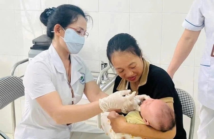 Trạm Y tế Tân Thịnh đã có hơn 40 trẻ được uống và đến nay chưa ghi nhận trường hợp nào gặp phản ứng phụ. (Ảnh: CDC Lào Cai)