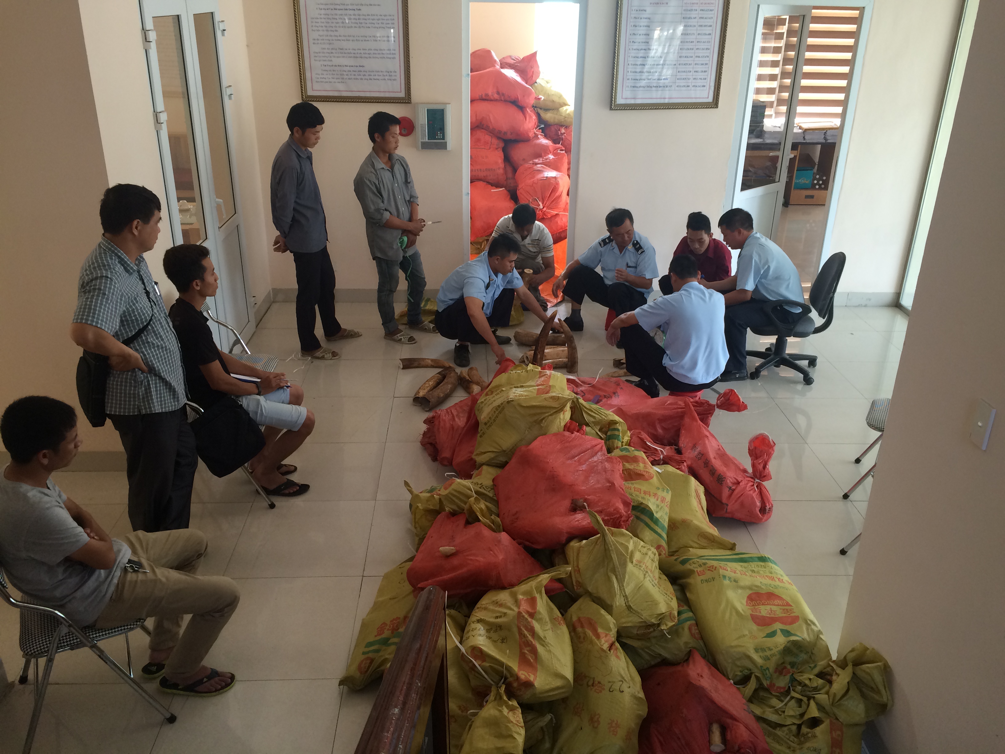 Bắt 3 người ôm theo 21kg thuốc nổ ở Tĩnh Gia, Thanh Hóa