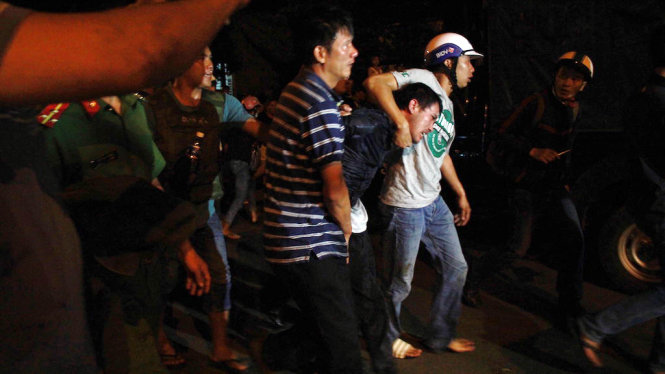 Vụ ngáo đá bắt con tin trong quán Internet ở đường Nguyễn Văn Linh, Buôn Mê Thuột