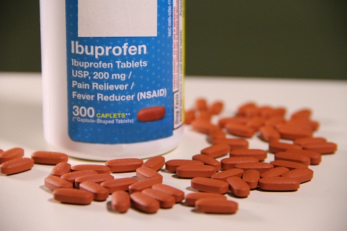 Thuoc ibuprofen co the khien nam gioi vo sinh neu su dung trong thoi gian dai