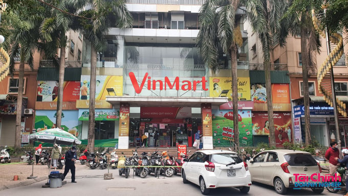 Siêu thị WinMart (Xa La, Hà Đông, Hà Nội).