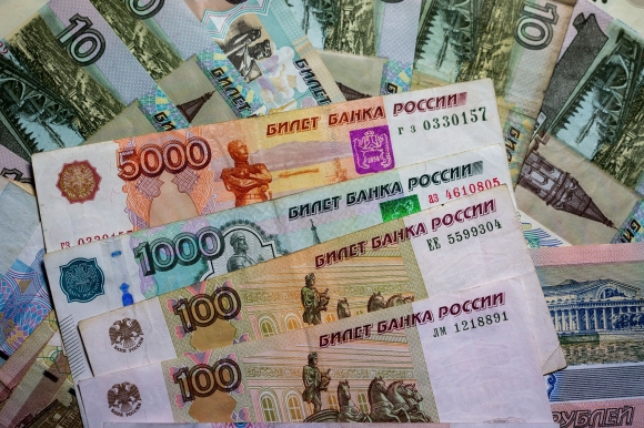 Hãng tin CNBC thông tin sáng 28/2, đồng Rúp Nga đã mất đến 30% giá trị so với đồng USD.