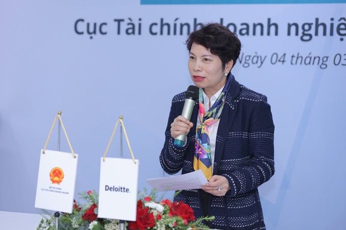 Bà Trần Thị Thúy Ngọc, Phó tổng giám đốc phụ trách Khối dịch vụ Kiểm toán của Deloitte Việt Nam phát biểu