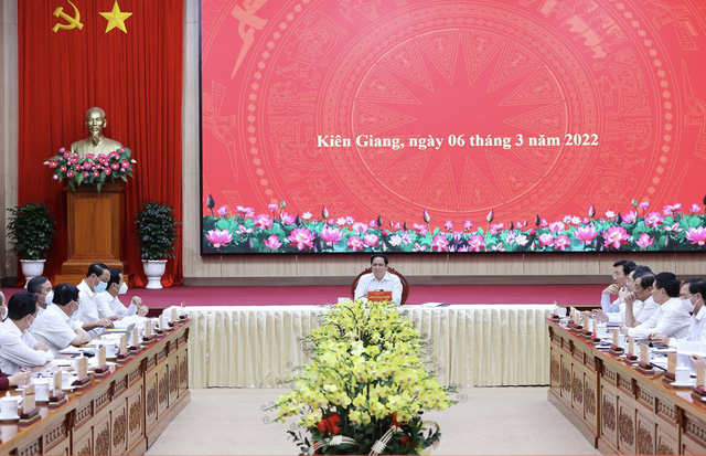 Thủ tướng làm việc với Ban Thường vụ Tỉnh ủy Kiên Giang.