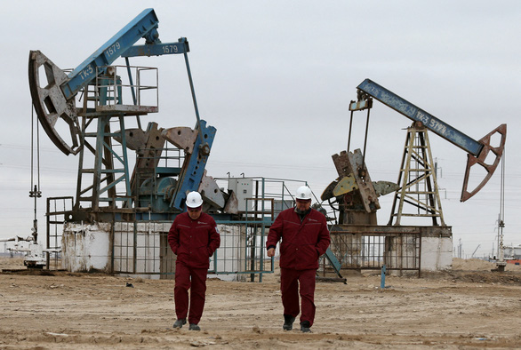 Sau đàm phán Nga - Ukraine giá dầu lao dốc.