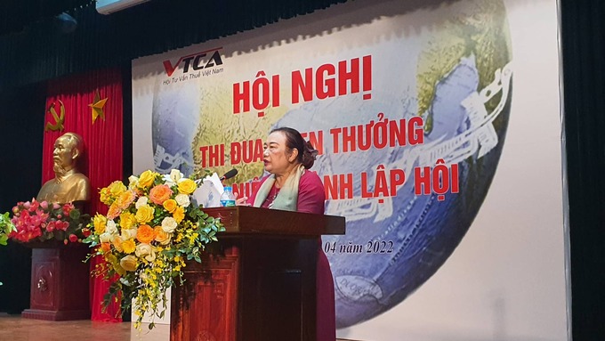 Bà Nguyễn Thị Cúc - Chủ tịch VTCA phát biểu tại Hội nghị.