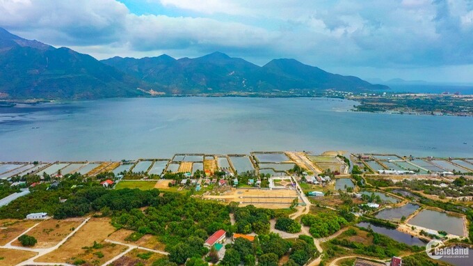 UBND tỉnh Khánh Hòa yêu cầu khẩn trương góp ý xây dựng hệ số điều chỉnh giá đất năm 2022. (Ảnh minh họa)