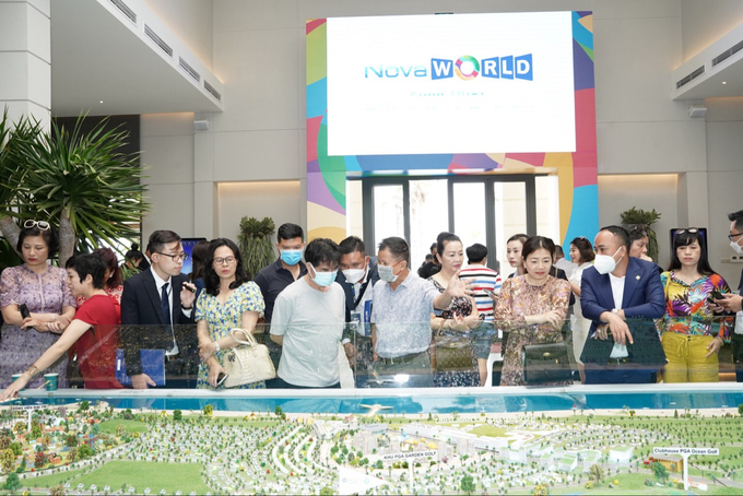 Sau sự kiện động thổ, quý khách hàng có chuyến tham quan trải nghiệm hệ tiện ích tại NovaWorld Phan Thiet.