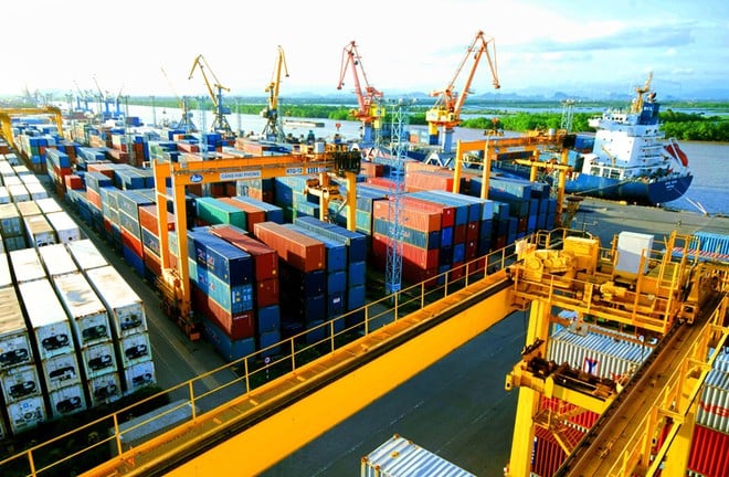 Nửa đầu tháng 4, xuất nhập khẩu hàng hóa đạt 32 tỷ USD.