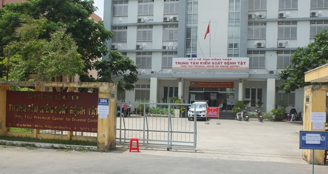 Khởi tố, bắt tạm giam Giám đốc CDC Đồng Tháp liên quan vụ Việt Á.
