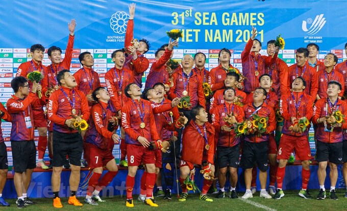 Tính đến sáng sớm nay, đội tuyển U23 Việt Nam được thưởng 3,4 tỷ đồng cho chức vô địch SEA Games 31.
