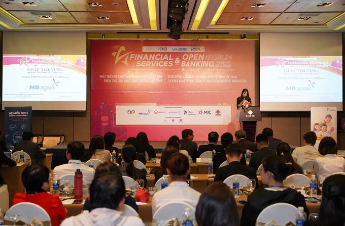 Diễn đàn “Dịch vụ tài chính và ngân hàng mở 2022” do IDG Việt Nam phối hợp với Hiệp hội Kinh doanh Chứng khoán Việt Nam và Hội truyền thông số Việt Nam tổ chức tại Tp.HCM.