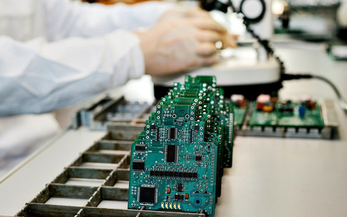 Mỹ đầu tư 52 tỷ USD để cạnh tranh sản xuất chip với Trung Quốc (Ảnh minh họa - Nguồn: Shutterstock)