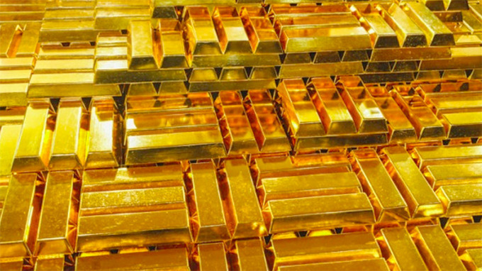 Giá vàng thế giới tiếp tục giảm sâu, đánh mất ngưỡng hỗ trợ quan trọng 1.700 USD/ounce.