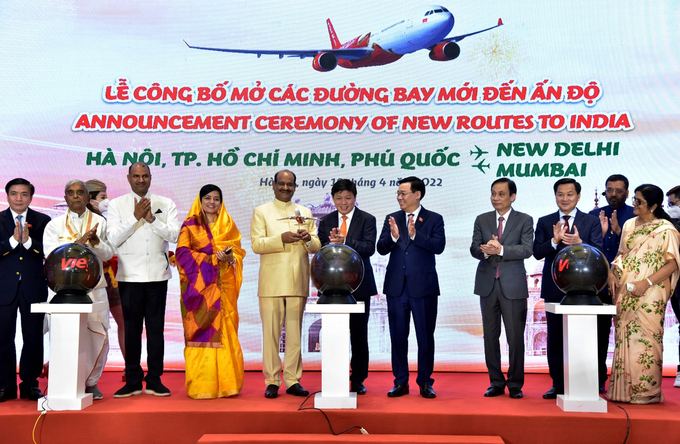 Vietjet tiên phong mở đường bay giữa Việt Nam và Ấn Độ với 17 đường bay.