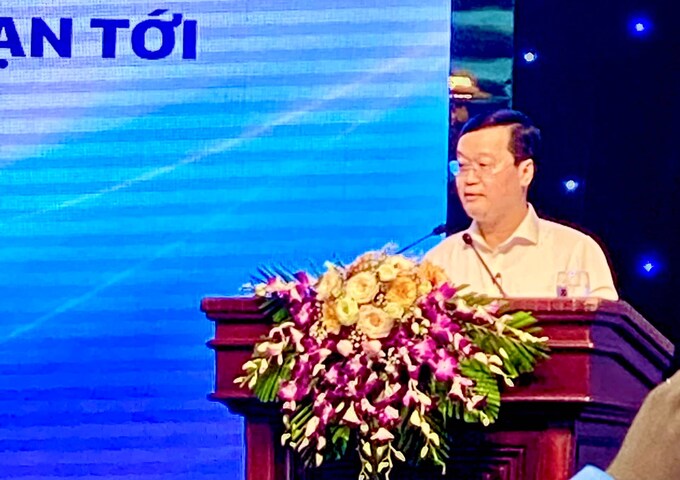 Ông Nguyễn Đức Trung, Chủ tịch UBND tỉnh Nghệ An phát biểu tại Hội thảo.