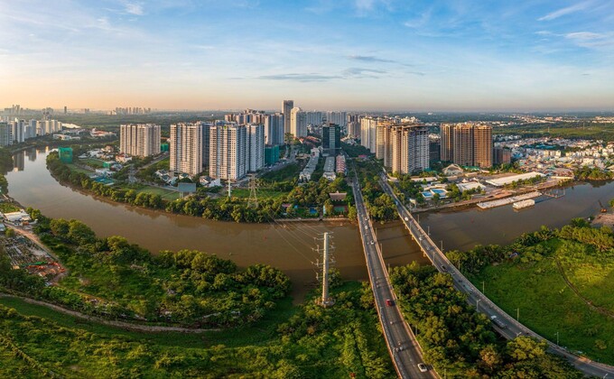 Hạ tầng Nam Sài Gòn ngày càng hoàn thiện và phát triển.