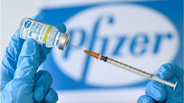 Hãng dược Pfizer dự kiến tăng giá vaccine ngừa COVID-19 lên gấp 4 lần.