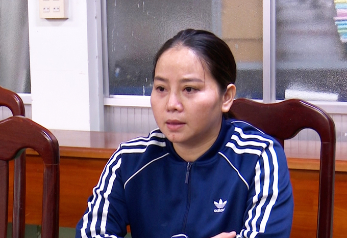 Nữ giám đốc Vũ Thị Kim Phượng bị khởi tố, bắt giam về tội buôn lậu nước giải khát. Ảnh: Nghiêm Túc.