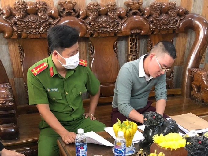 Công an TP. HCM làm việc với bị can Nguyễn Văn Chung.