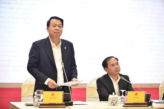 Thứ trưởng Bộ Tài chính Nguyễn Đức Chi cho biết sẽ yêu cầu doanh nghiệp phát hành trái phiếu phải công bố sức khỏe cho nhà đầu tư.