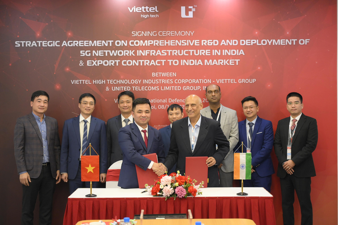 Viettel High Tech và UTL Group của Ấn Độ ký Hợp đồng xuất khẩu thiết bị công nghệ cao (IP Router) sử dụng cho nhà mạng Gwave.