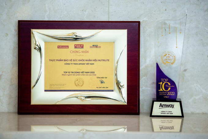 Giải thưởng của Amway Việt Nam - Top 10 ngành sản phẩm chăm sóc sức khoẻ