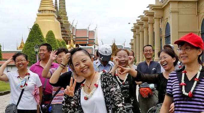 Chinese-tourists-in-Thailand