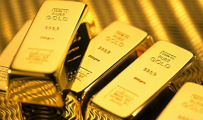 Giá vàng thế giới giảm, vàng trong nước đứng im.