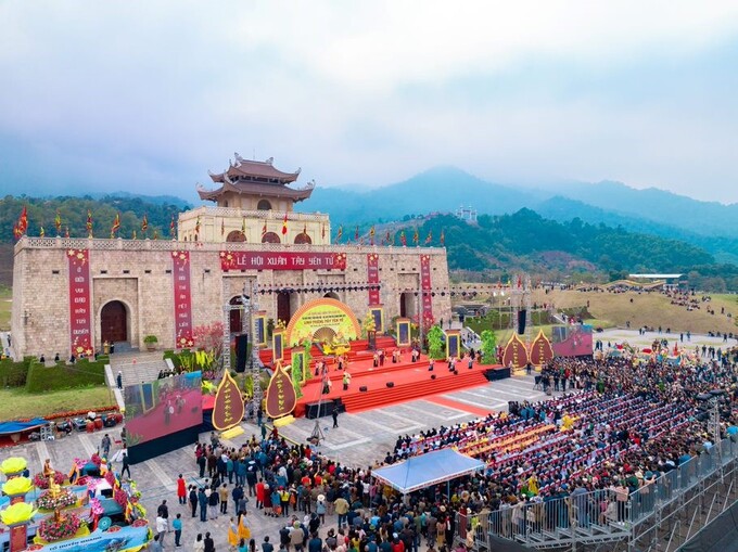 Tây Yên Tử trong dịp lễ hội đầu năm 2023.