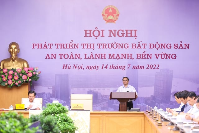 Thủ tướng Phạm Minh Chính chủ trì Hội Nghị phát triển thị trường bất động sản an toàn, lành mạnh, bền vững năm 2022.