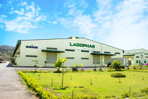 Năm 2022, Ladophar tiếp tục thua lỗ, công ty dự định vay vốn để mở rộng đầu tư trang thiết bị.