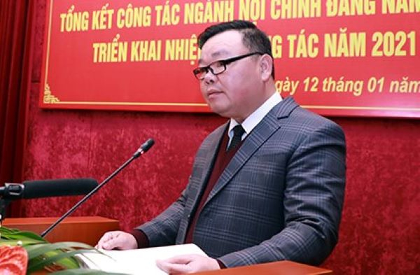 Bắt ông Nguyễn Đồng, Trưởng Ban Tuyên giáo Tỉnh ủy Hòa Bình. Ảnh Internet