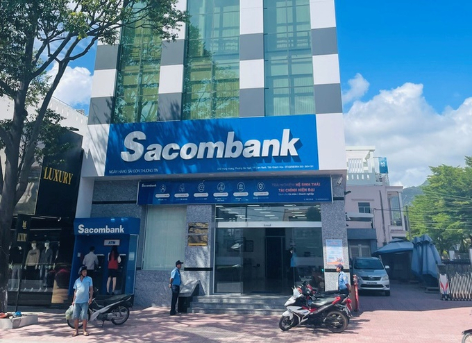 Sacombank phản hồi vụ khách gửi tiền bị bốc hơi gần 47 tỷ đồng (Ảnh: Người lao động).
