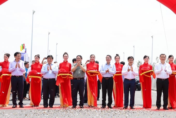 Lễ khánh thành cao tốc Dầu Giây - Phan Thiết tại Bình Thuận sáng ngày 29/4.