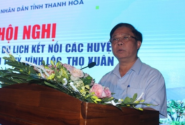 Ông Phạm Văn Thủy, Phó Tổng Cục trưởng Tổng cục Du lịch phát biểu chỉ đạo tại hội nghị.