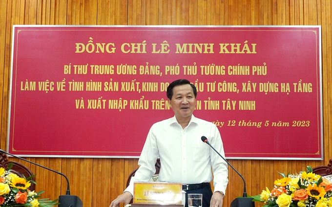 Phó thủ tướng Lê Minh Khái đề nghị lãnh đạo tỉnh Tây Ninh tập trung tháo gỡ khó khăn cho các dự án đầu tư trên địa bàn.
