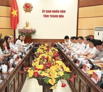 Toàn cảnh buổi làm việc.