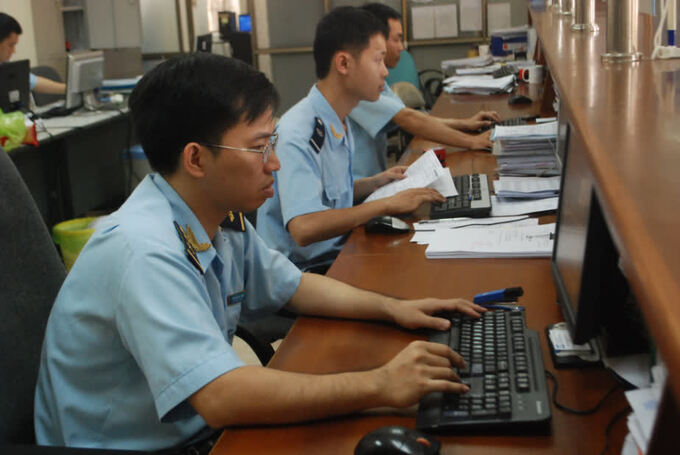 Hiện nay Cục Hải quan tỉnh Ninh Bình đang tích cực triển khai các giải pháp nhằm hỗ trợ doanh nghiệp hoạt động trong lĩnh vực xuất nhập khẩu, từ đó góp phần tăng khả năng hoàn thành dự toán thu ngân sách năm 2023 do Bộ Tài chính và HĐND tỉnh giao.