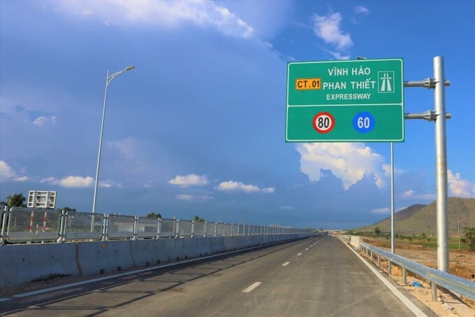 Thông xe 2 đoạn cao tốc Vĩnh Hảo - Phan Thiết, Nha Trang - Cam Lâm từ 10h ngày hôm nay (19/5).