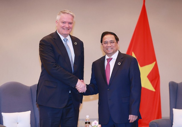 Thủ tướng Chính phủ Phạm Minh Chính tiếp Tổng thư ký Tổ chức Hợp tác và Phát triển Kinh tế (OECD) Mathias Cormann.