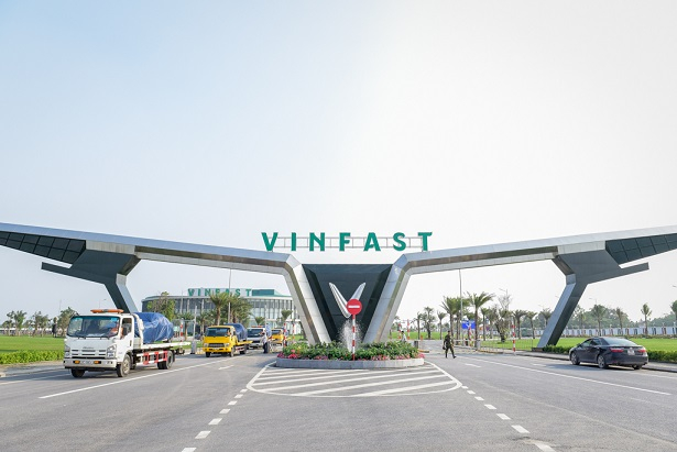Toàn bộ số tiền thu được từ việc chào bán trái phiếu sẽ được Tập đoàn Vingroup sử dụng cho Vinfast vay đầu tư dự án sản xuất ô tô tại khu kinh tế Đình Vũ – Cát Hải, Tp. Hải Phòng.