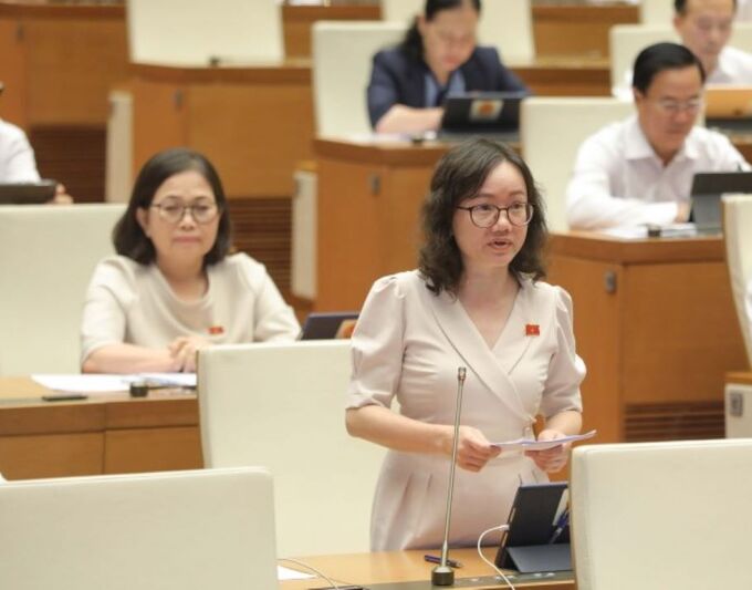 ĐBQH Thái Thị An Chung phát biểu quan điểm về dự thảo Nghị quyết thí điểm một số cơ chế, chính sách đặc thù để phát triển Tp.HCM.